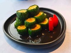 脆爽黄瓜-泓历皇朝酒店(东亭店)