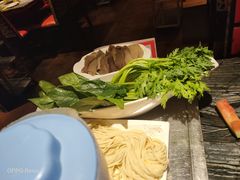 -重庆大队长火锅(凤城八路店)