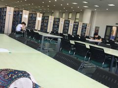 -海事大学图书馆(临港校区)