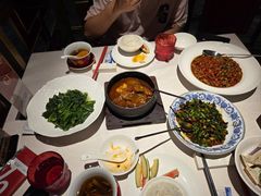 -千百味红餐厅·江西菜(绿地双子塔店)