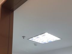 -登特口腔医院(鼓楼东街口店)