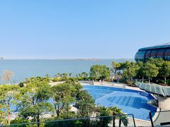 -上海滴水湖皇冠假日酒店