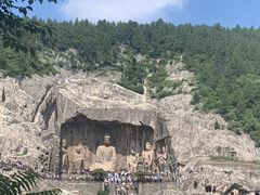 -龙门石窟