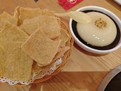 -何师傅美蛙鱼头(汉街店)