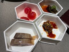 -小厨娘绣中淮扬(总统府大行宫店)