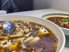 -峨嵋小镇·川菜(勒泰中心店)