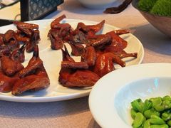 脆皮妙龄鸽-新荣记(新源南路店)