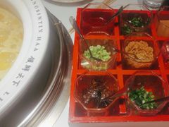 -领鲜天下·焗海鲜·花胶鸡(天目里店)