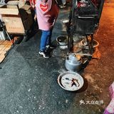 本地人来的多