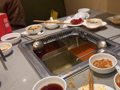 -海底捞火锅(旭辉MALL店)