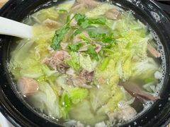 -闫家驴肉老店(华电一校店)