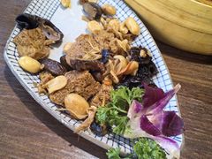 -玖鲜小笼(中山广场店)