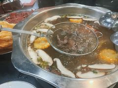 -牛一煲美食(江高店)