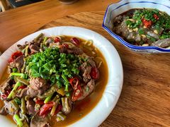鸡杂绿豆粉-郑件洋芋饭庄