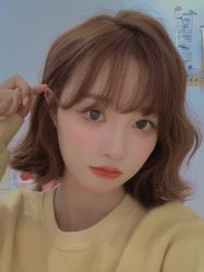 -AYO SALON