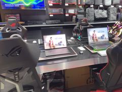 -ROG玩家国度(美罗城店)
