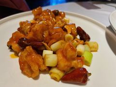 宫保虾球-小河盐帮·私家菜·烤鸭(三元桥·霄云路店)