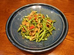 四季豆炒去骨鸭掌-湘爵士(王府井百货黄兴中路店)