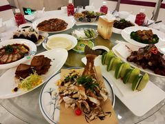 -鼎记酒楼(雁南一路店)