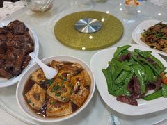 -胜记烧鹅美食