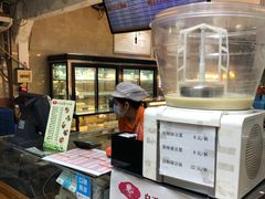 -白玉兰食品(汇联商厦店)