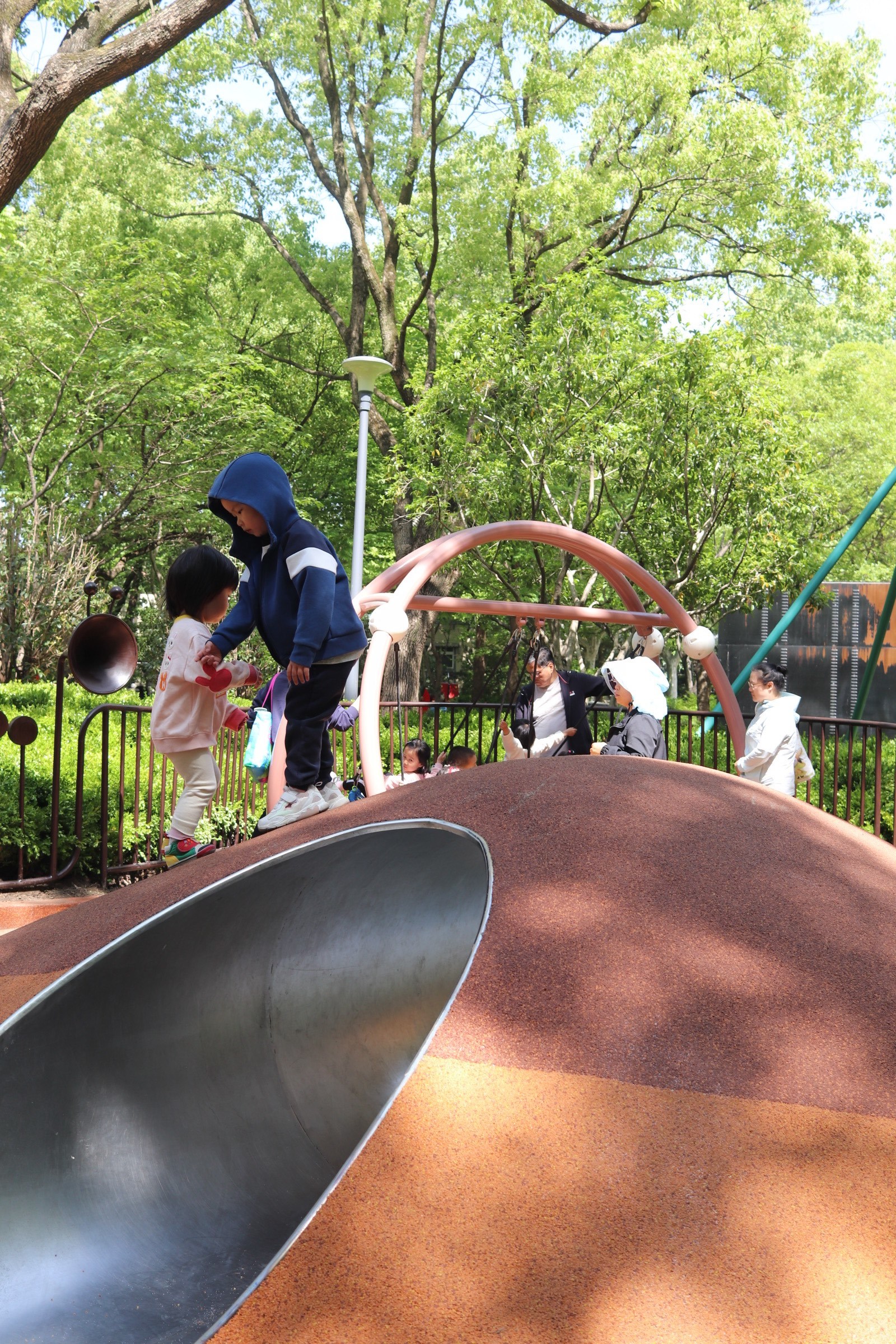 徐家汇公园儿童区被夸爆