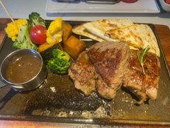 黄金厚切火焰黑料牛排-豪客来牛排(东区万达坊店)
