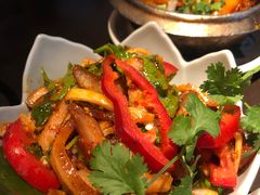 -大头虾越式风味餐厅(光明广场店)