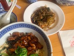 -沪西老弄堂面馆(定西路店)