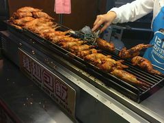 -六合夜市