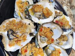 招牌蒜蓉辣酱蚝-蚝抵食·湛江生蚝(湾北路店)