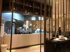 门面-咨言·烤鸭·烩面泡馍(建业十八城店)