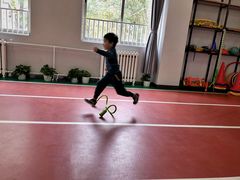 -悦动体能篮球羽毛球网球(三里河店)