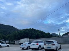 -健眺小海鲜(临海后山店)