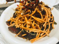 皮蛋拌馓子-霄汉羊排(万松园一店)