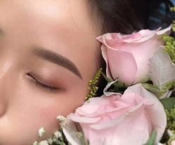 -纤指百魅美甲美睫