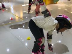 -阿布溜溜·轮滑(21世纪太阳城店)