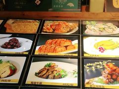 -宝燕海货工场(长江国际店)