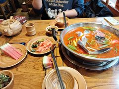 -亮欢寨酸汤鱼(沙冲路店)