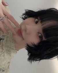 -十六番发型师事务所