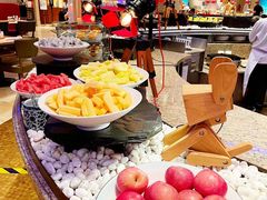 -咖啡苑自助餐厅·中国大饭店