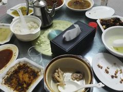-山里人家土菜馆(茅山店)