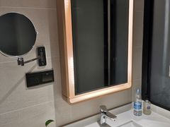 -汉庭优佳(成都一品天下蜀汉路东地铁站店)