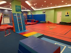 -小小运动馆(浦江店)