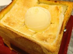 -港丽餐厅(龙之梦长宁店)