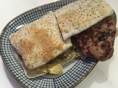 猪扒蛋烧饼-桃园眷村(万象天地店)