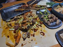 -马路牙子烧烤音乐酒馆(望京店)