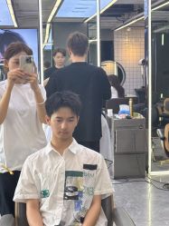 -藤野造型烫发染发