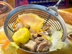 -洱火云南酸菜牛肉火锅(石景山当代商城店)