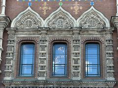 -滴血救世主教堂